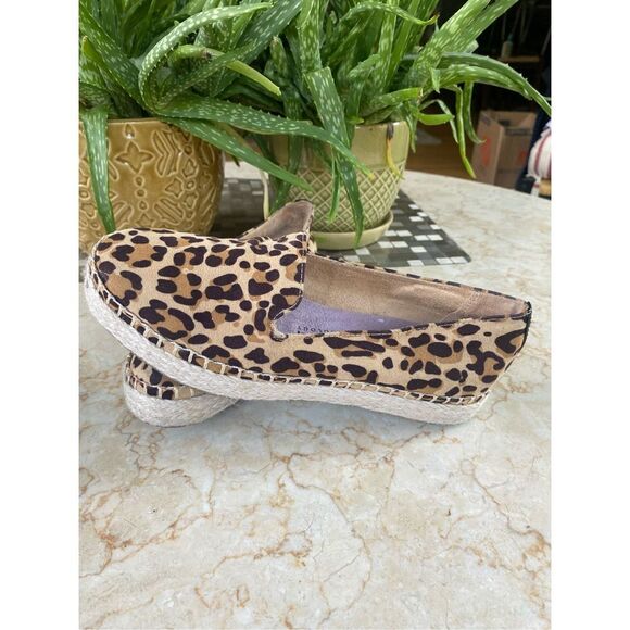 Dr Scholls Be Energized Foam Technology size 6 animal print - Picture 1 of 8